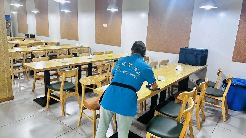 目前發展公司保潔怎么樣？