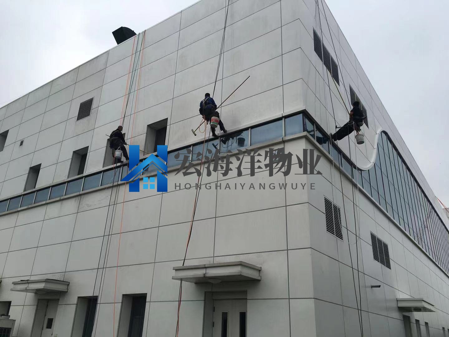 成都外墻清洗之前會提前通知做好準備